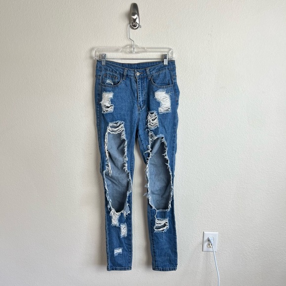 SHEIN Super Distressed Dark Wash Cut Out Boyfriend Jeans - Picture 2 of 6